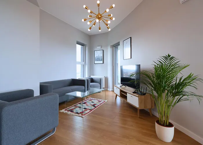 Penthouse 96, #St55, 17 Pietro, Fv Parking Balkon