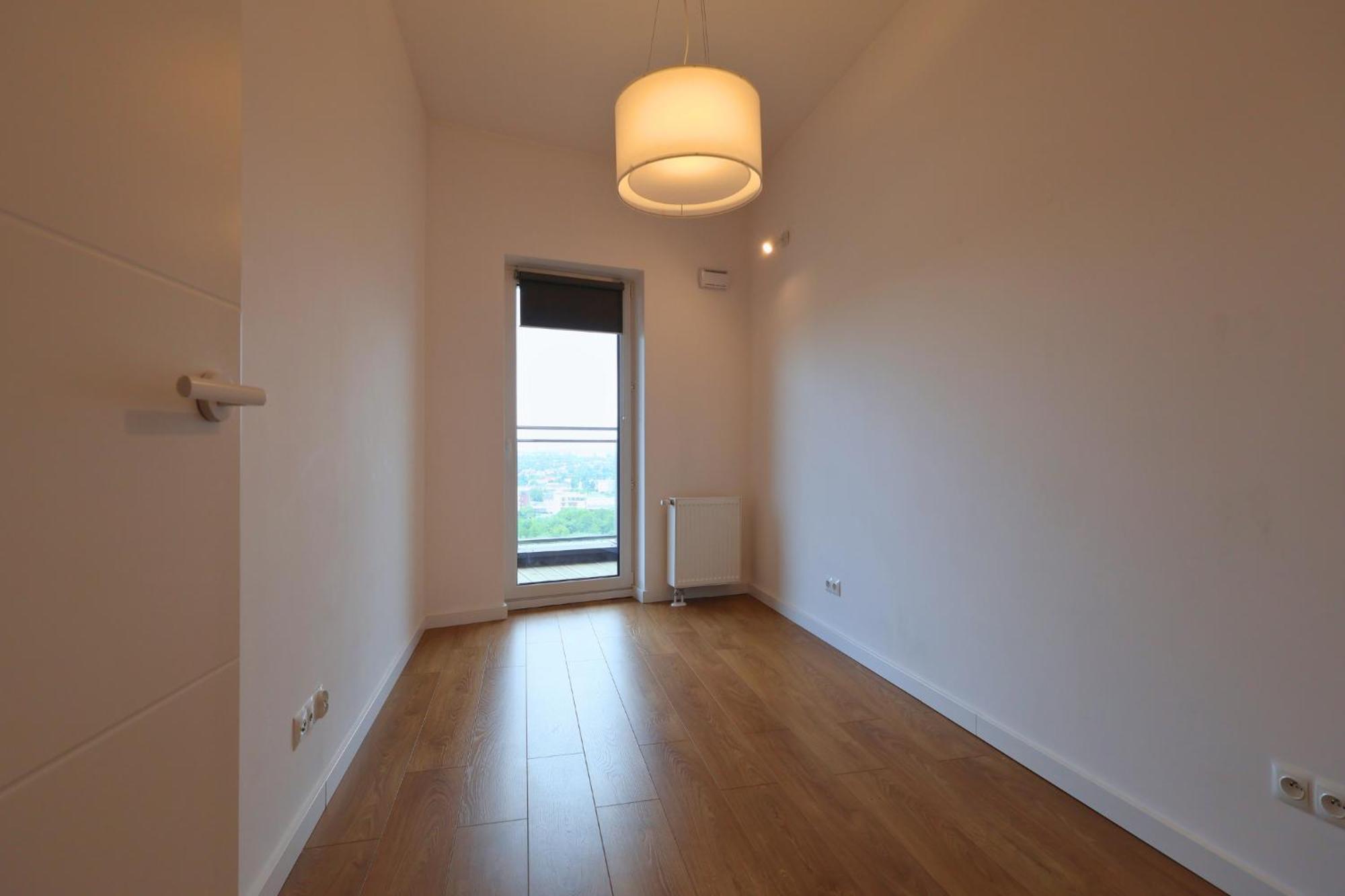 Apartment Penthouse 96, #st55, 17 Pietro, Fv Parking Balkon